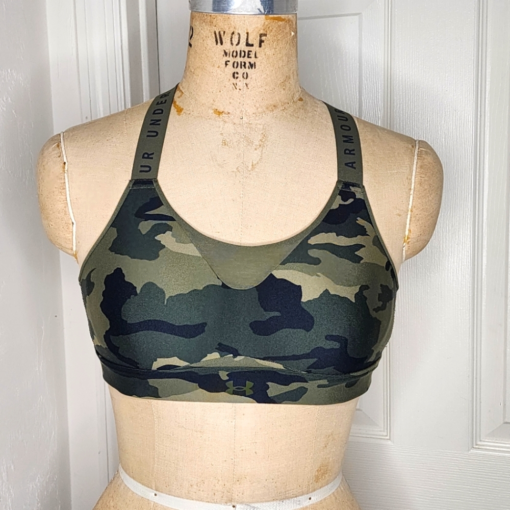 Under Armor camo sports bra